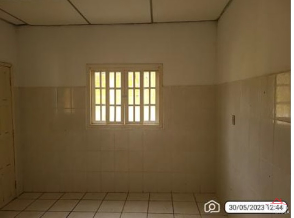 Casa à venda com 4 quartos, 150m² - Foto 9