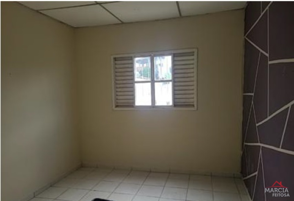 Casa à venda com 4 quartos, 150m² - Foto 15