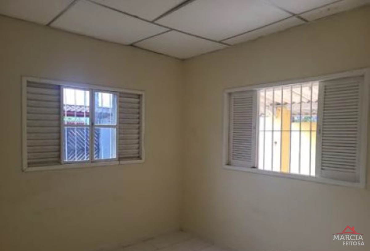 Casa à venda com 4 quartos, 150m² - Foto 13