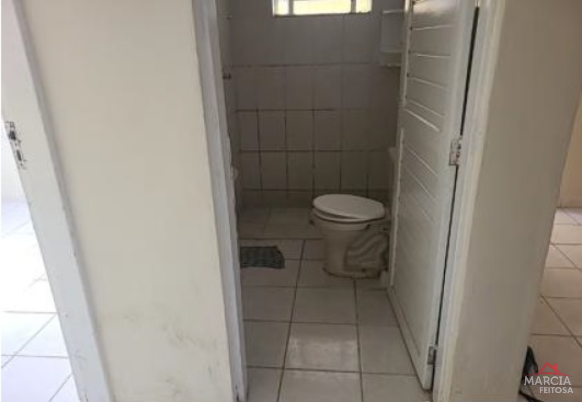 Casa à venda com 4 quartos, 150m² - Foto 11