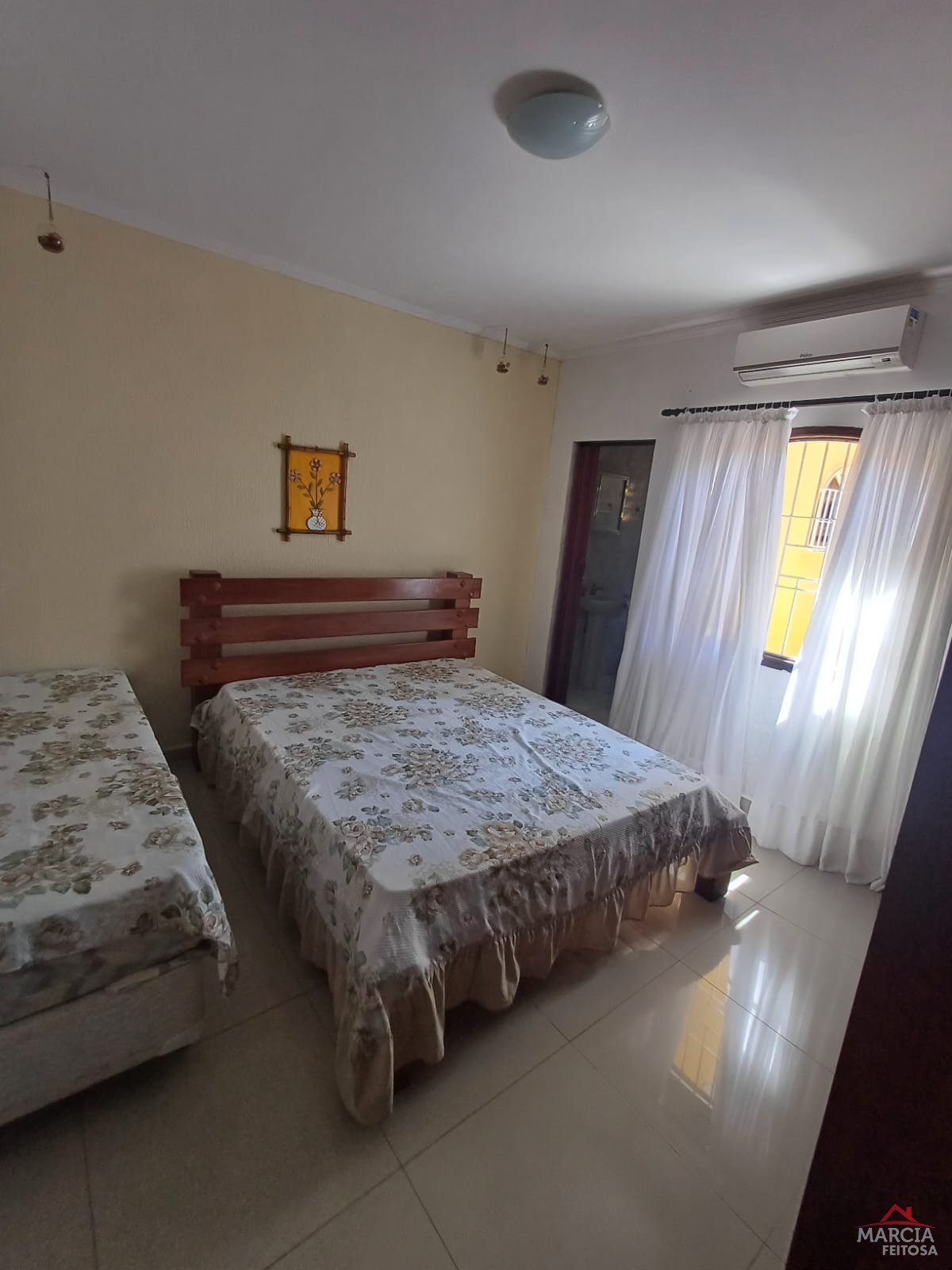 Casa à venda com 3 quartos, 200m² - Foto 12