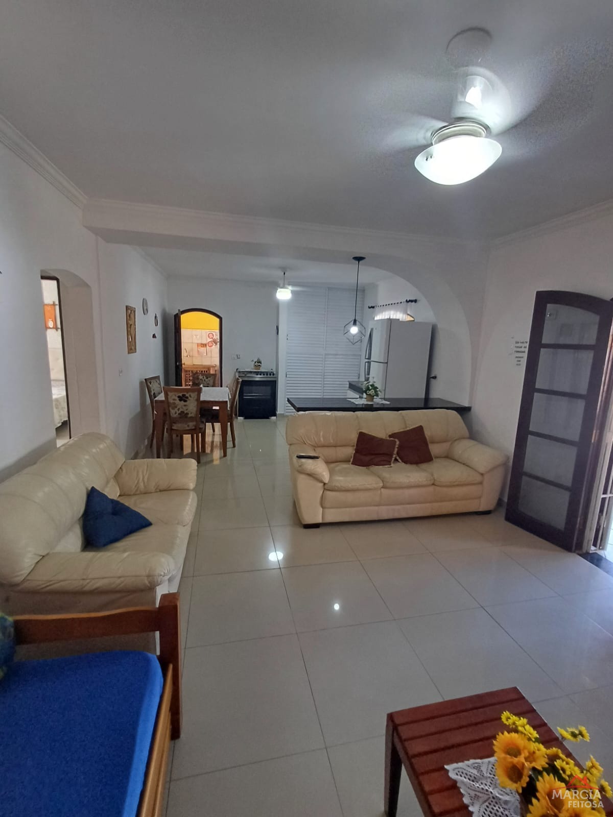 Casa à venda com 3 quartos, 200m² - Foto 5