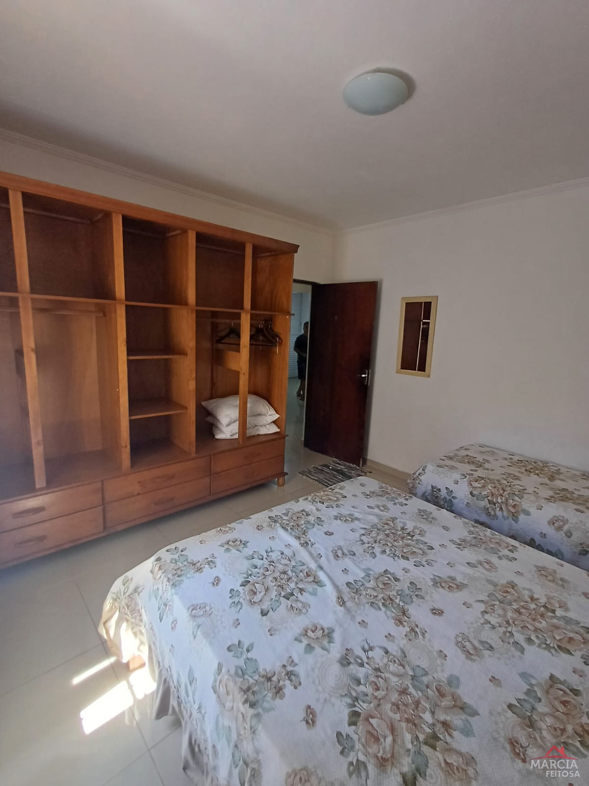 Casa à venda com 3 quartos, 200m² - Foto 13