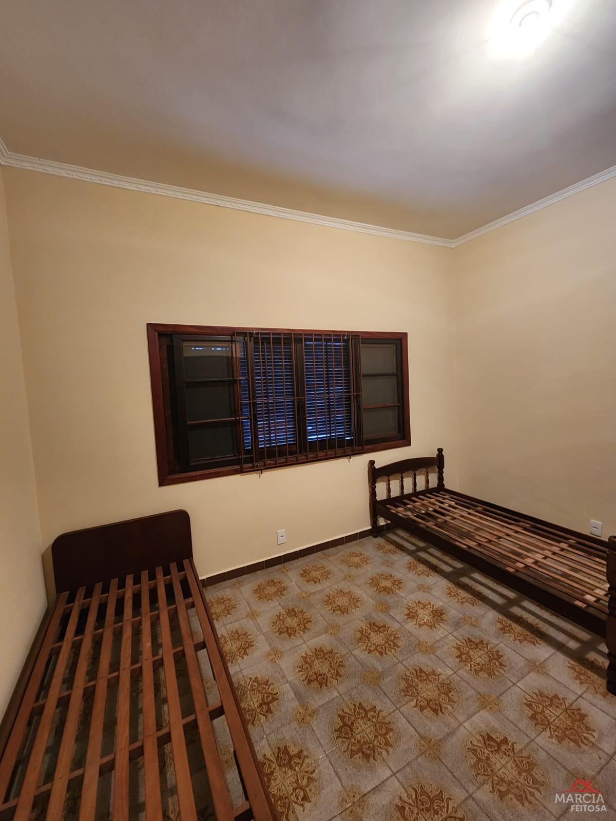 Casa à venda com 3 quartos, 250m² - Foto 15