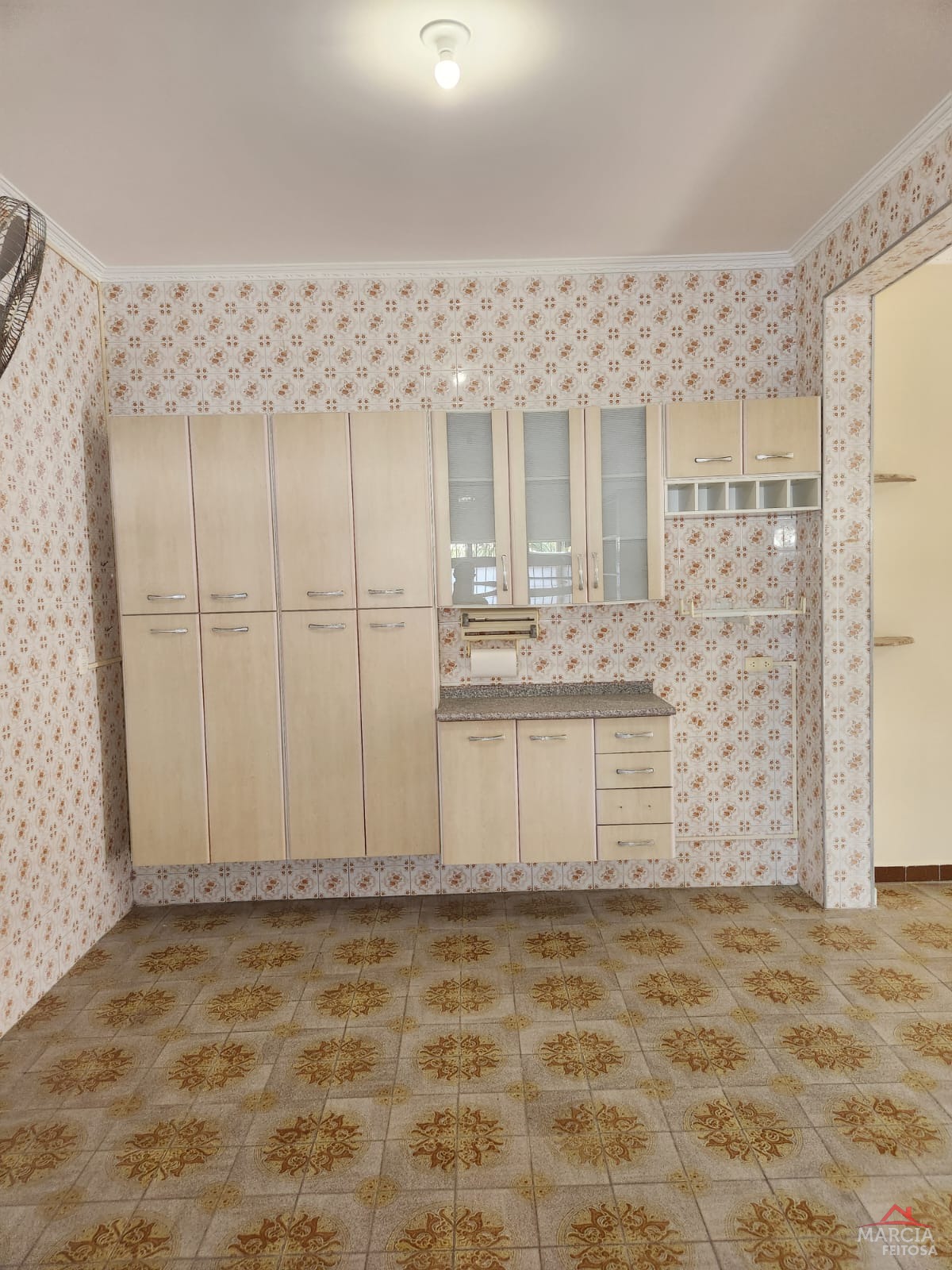 Casa à venda com 3 quartos, 250m² - Foto 10