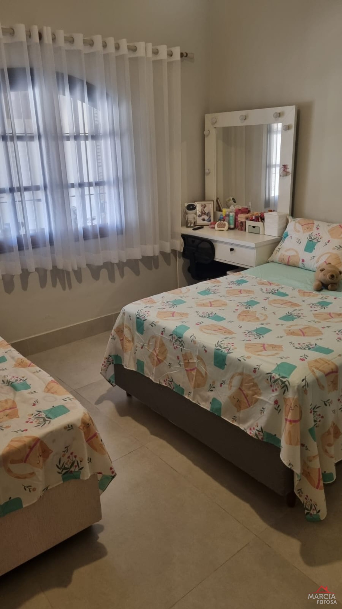 Casa à venda com 3 quartos, 250m² - Foto 25